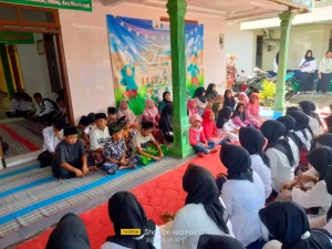 Program Mari Jadi Orang Tua Asuh: Hadirkan Cinta dan Masa Depan untuk Yatim Dhuafa'